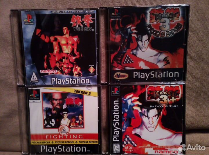 Серии Tekken, Mortal Kombat на PS1