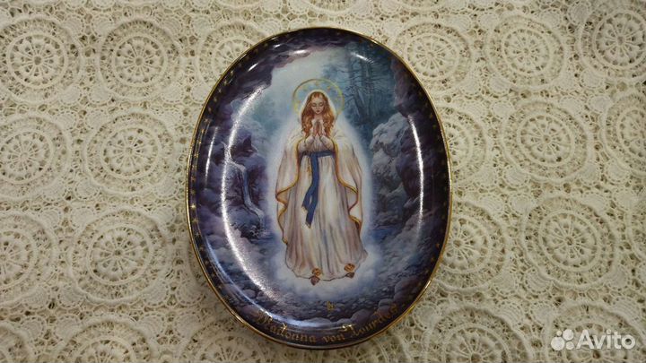 Декоративная тарелка Мадонна Лурдская. Германия