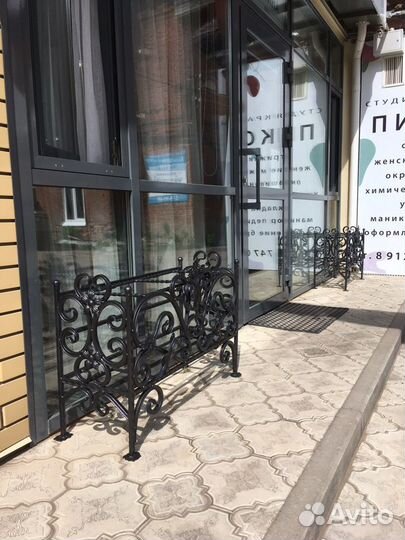 Цветочница напольная