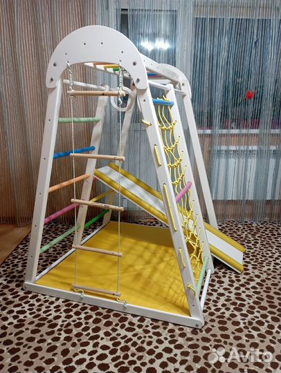 Делский напольный спортивный комплекс