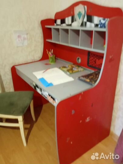 Детский столик