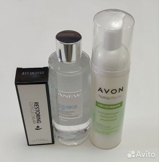 Средства для лица, ног, телом Avon
