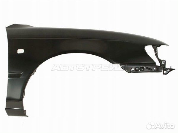 Крыло переднее