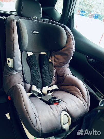 Автомобильное кресло britax romer trifix