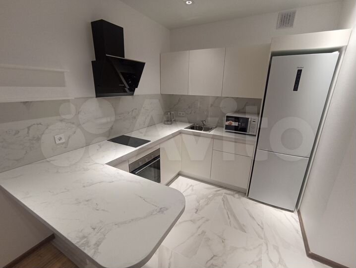 2-к. квартира, 40 м², 6/25 эт.