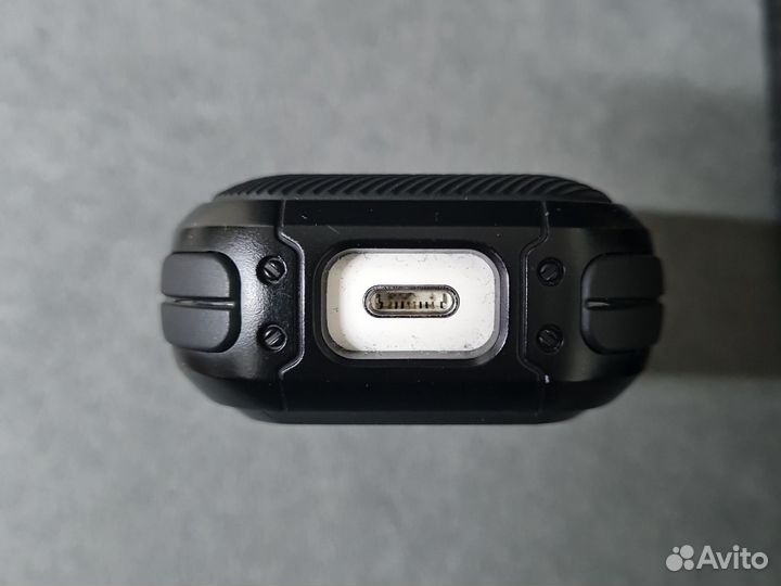 Кейс зарядное для наушников Apple