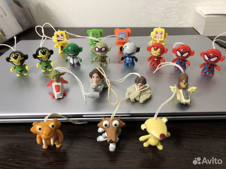 Игрушки из киндера