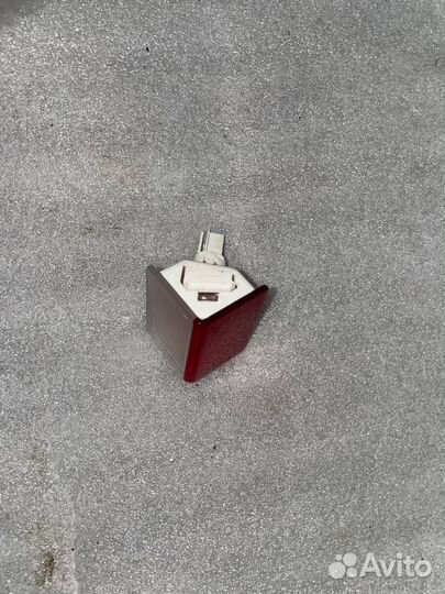 Фонарь крышки багажника Mercedes-Benz M-Класс W166