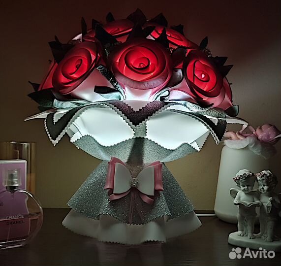 Светильник,Розы Пинк,из изолона,ручн/работа