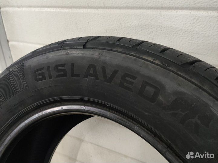 Continental ContiPremiumContact 5 215/55 R17