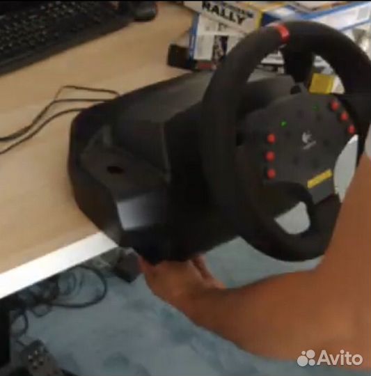 Руль Logitech momo Racing Force Feedback