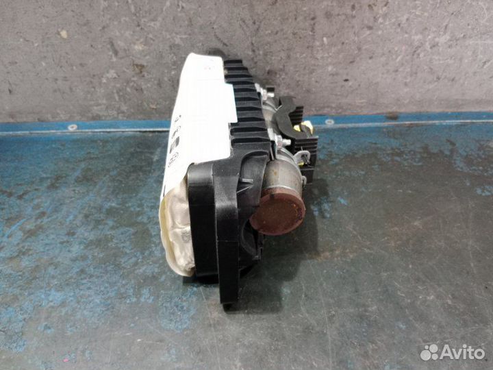 Подушка в торпеду Volkswagen Tiguan NF