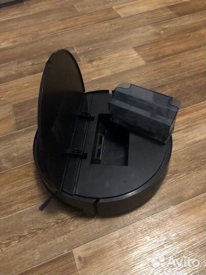 Робот пылесос