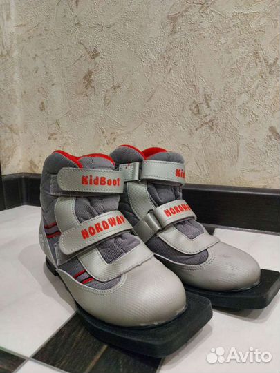 Лыжные ботинки 36 размер