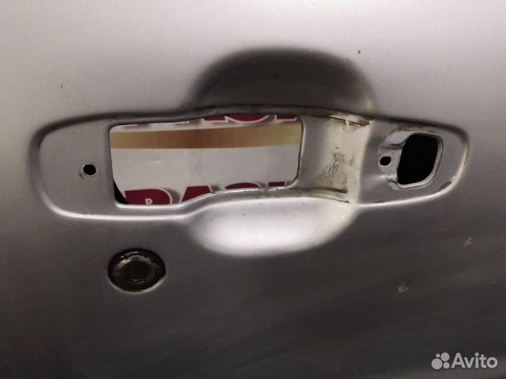 Дверь боковая передняя правая Suzuki Vitara J20A