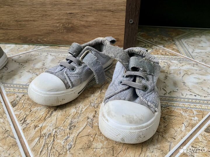 Обувь детская на мальчика 24-26 размер