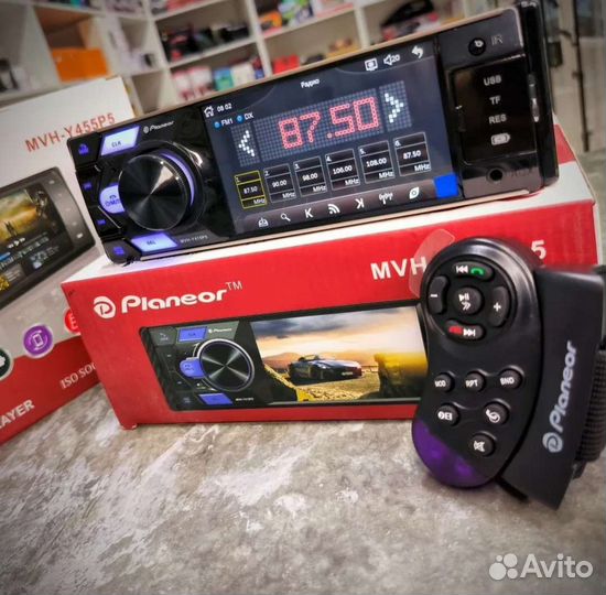 Магнитола Pioneer Дисплеем стандарт 1 din