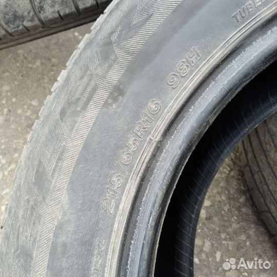 Bridgestone Dueler H/P Sport 215/65 R16 98H