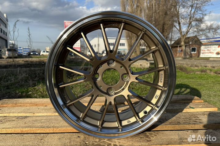 R15 Rays RE30 style 7J ET35 4*100 (RR10)