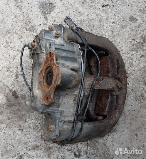 Суппорт тормозной задний правый \volvo