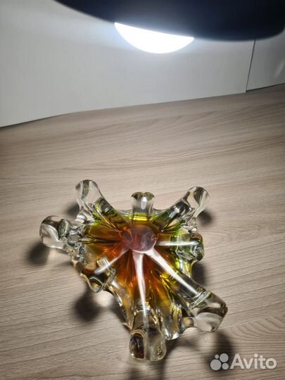 Пепельница чешское стекло