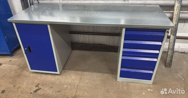 Верстак слесарный