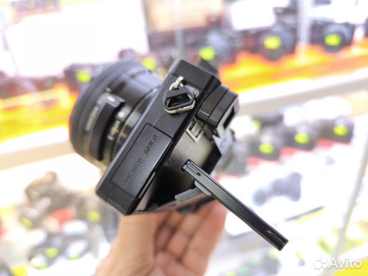 Sony A6000 kit 16-50mm пробег 8.053 кадра