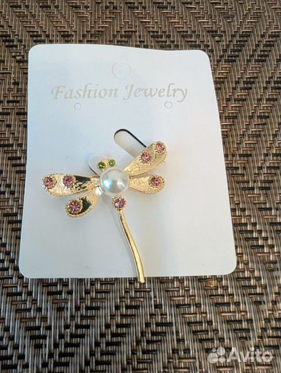 Весенние брошки