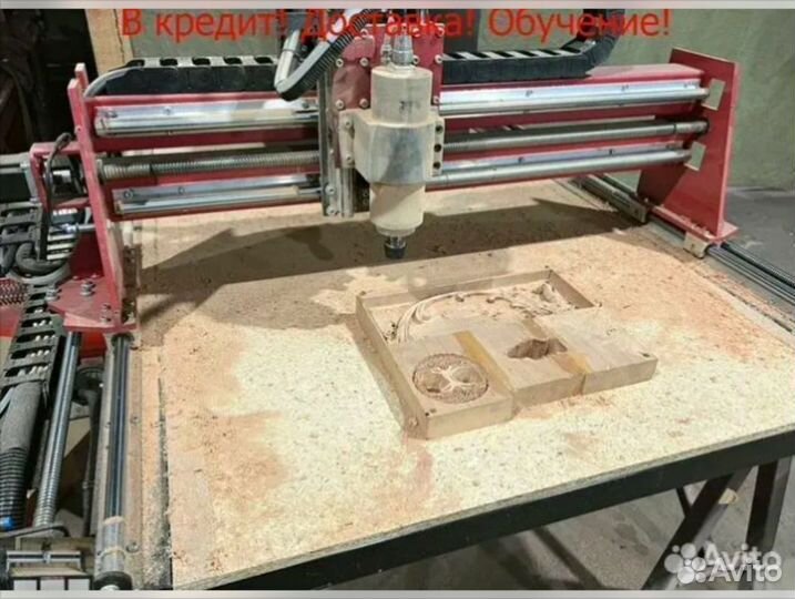 Настольный фрезерный станок чпу по дереву, двп