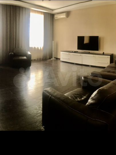 4-к. квартира, 113,9 м², 7/9 эт.