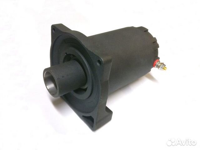 Запасной электромотор в сборе с боковиной для лебе