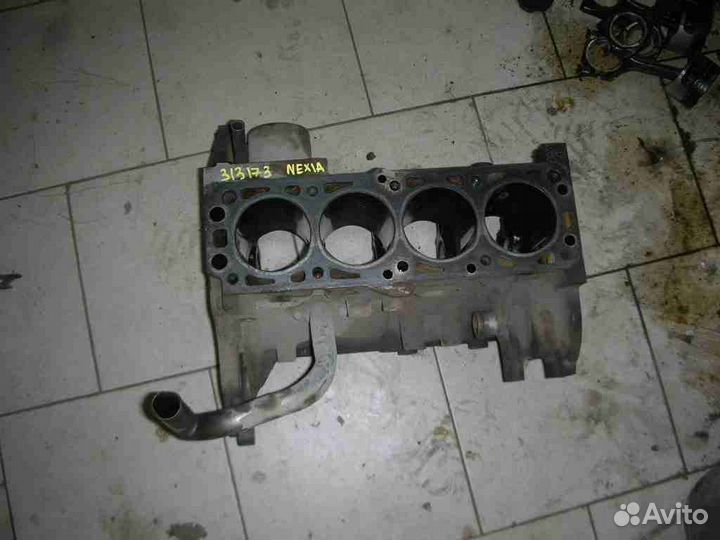 Блок цилиндров Daewoo Nexia 1995