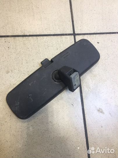 Зеркало салона Renault Logan