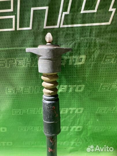 Амортизаторы задние Audi A6 C5 Passat B5