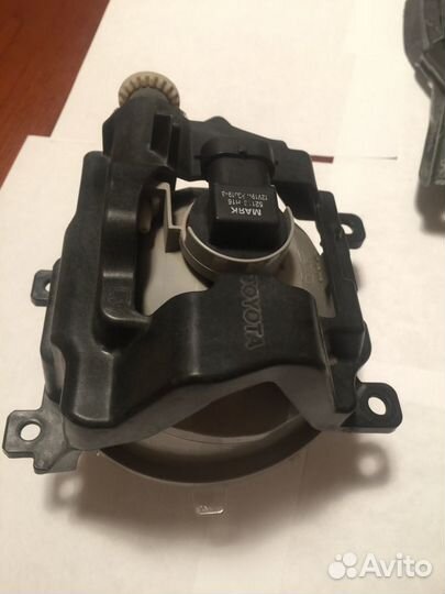 Противотуманка Toyota Land Cruiser 200 2012-2015