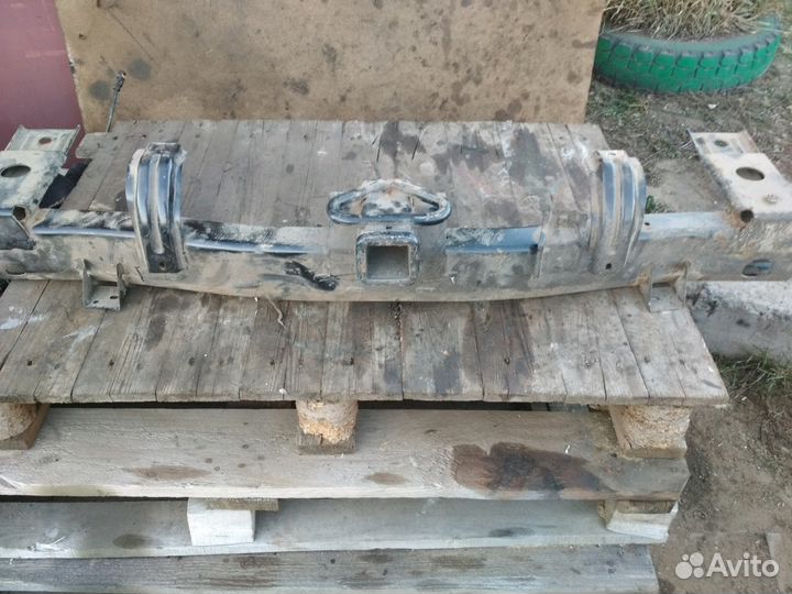 Фаркоп, усилитель заднего бампера