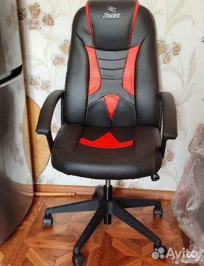 Компьютерное кресло игровое новое