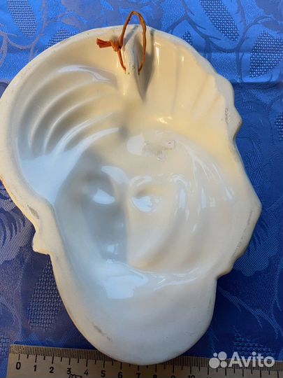 Маска фарфор настенная