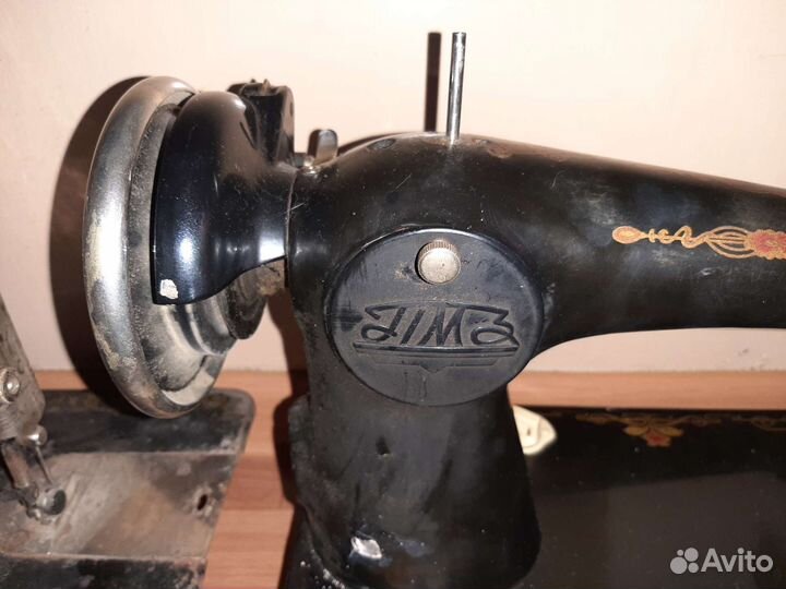 Швейная машинка