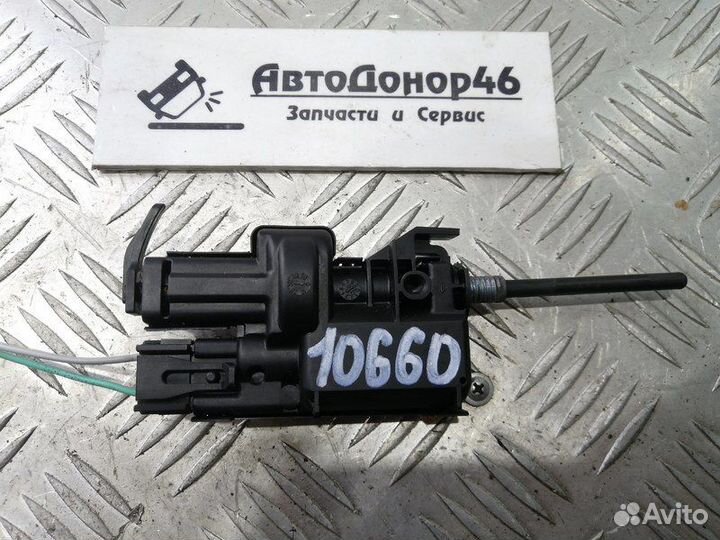 Активатор замка лючка бензобака Рено Меган 3