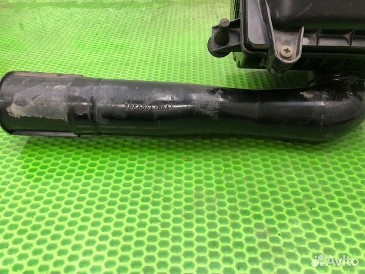 Корпус воздушного фильтра LADA Kalina хэтчбек