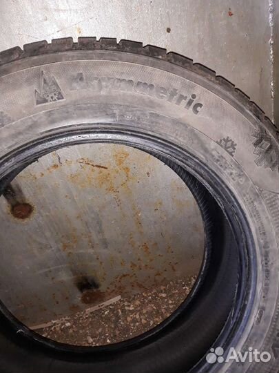 Kumho I'Zen RV Asymmetric 225/65 R17 106