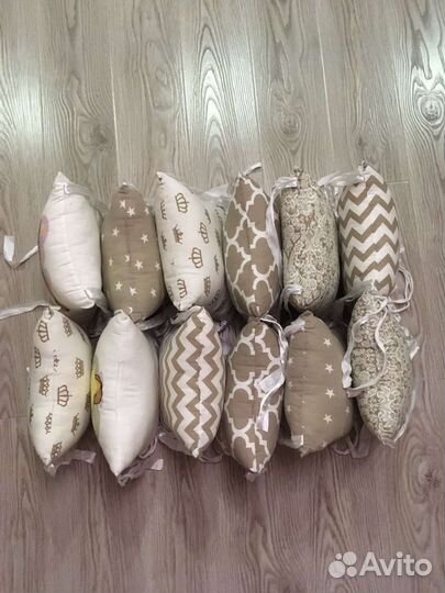 Бортики подушки в детскую кроватку