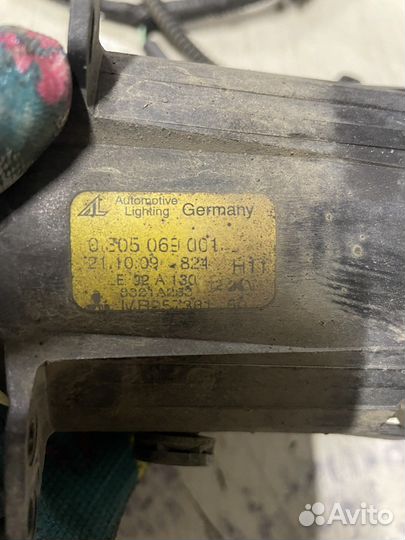 Фара противотуманная левая Mitsubishi Lancer 10