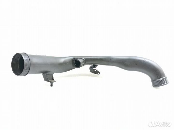 Патрубок воздушного фильтра Volvo Xc70 3 2.4