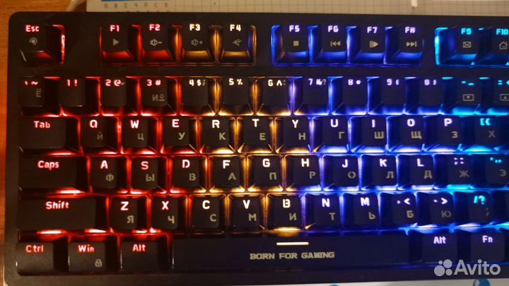 Игровая механическая клавиатура