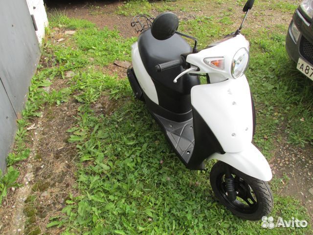 Скутер Suzuki Lets 6