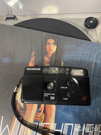 Плёночный фотоаппарат Olympus trip af 20