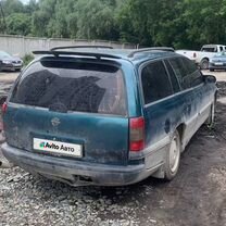 Opel Omega 2.0 MT, 1994, 200 000 км, с пробегом, цена 140 000 руб.