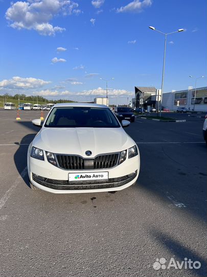 Skoda Octavia 1.6 AT, 2018, 100 028 км